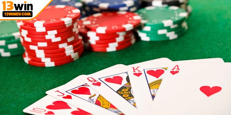 Poker tạo ra một chuỗi cung bậc cảm xúc mạnh mẽ cho người tham gia